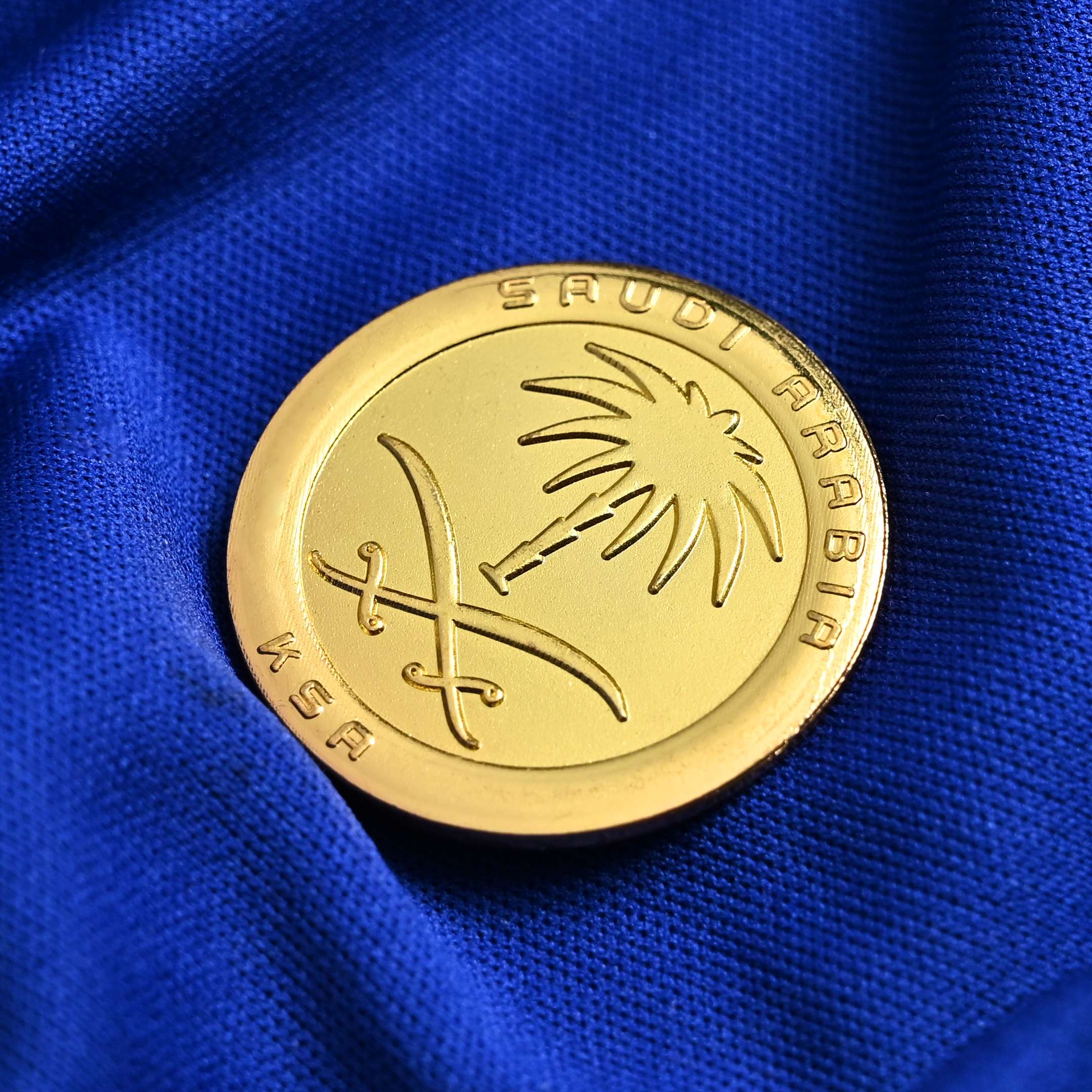 بروش سيفين ونخلة دائري